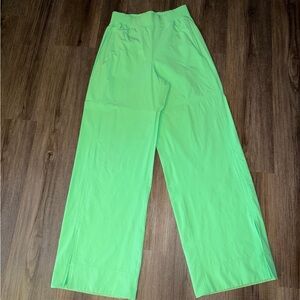 Lululemon Stretch Woven High Rise Pant- Size S